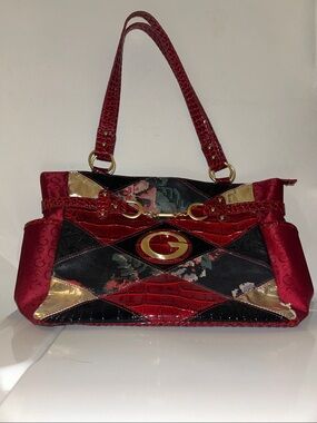 Guess Red Patchwork Shoulder Bag with Gold Hardware-vintage